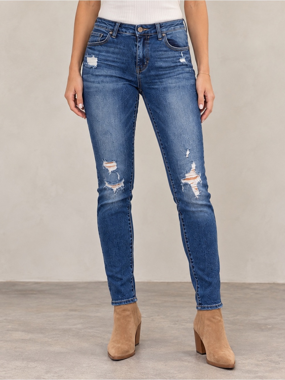 Maurices M Medium Wash Distressed Skinny Jeans Stretch Denim Ripped